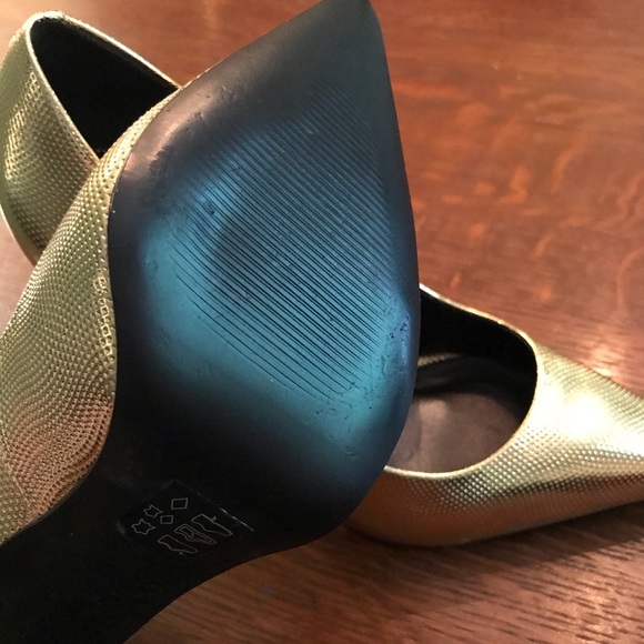 Aldo Gold pumps - Picture 3 of 3